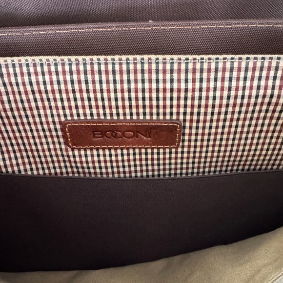 NWOT Baconi Leather Messenger Bag - Picture 6 of 6